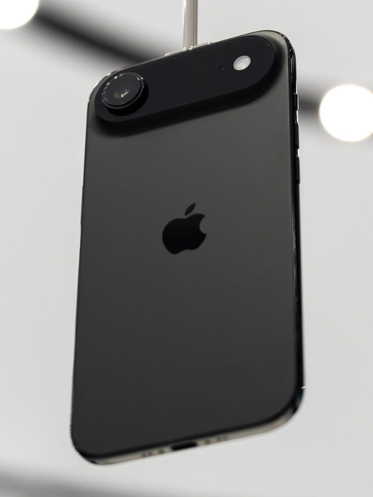 iPhone Air 1 Year Later